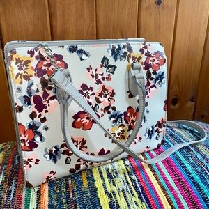Nine West Me Time Crossbody Floral